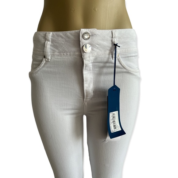 Studio F Colombian White Butt Lift Jeans - Size 4 - Picture 2 of 8